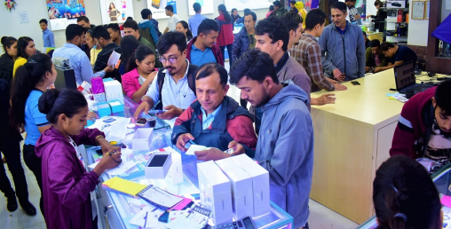 मोबाइल चाडमा अफर भित्र अफर, चलचित्रको टिकटदेखि ५० प्रतिशत छुट
