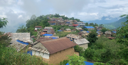 पर्यटक लोभ्याउँदै अर्मलाकोट गाउँ