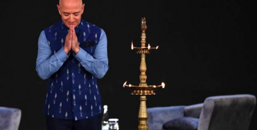 अब जेफ बेजोसले पनि अमेजनको सिइओ पद त्याग्ने