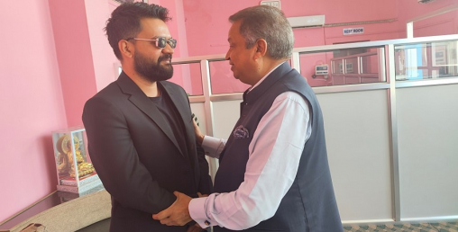 बालेनसंग भेट हुँदा विनोद चौधरी दङ्ग !