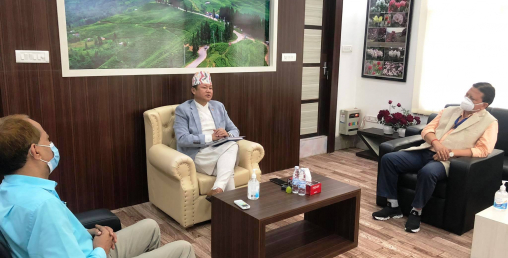 कोभिड र अन्य विरामीहरुलाई छुट्टा–छुट्टै उपचार व्यवस्था मिलाउन निर्देशन