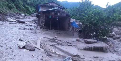 बागलुङ बाढी अपडेटः १० जनाको शव फेला, ४१ बेपत्ता,