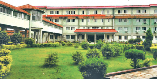 गंगालालमा भर्ना भएका ७ बिरामीमा कोरोना पुष्टि, आकस्मिक बाहेकका सबै सेवा बन्द