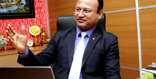 बैंकर डंगोलको नयाँ गीत सार्वजनिक