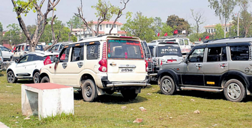 स्थानीय निर्वाचनको प्रचारमा भारतीय नम्बर प्लेटका गाडी