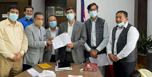 आईपीओमा १० कित्ते नीतिलाई निरन्तरता दिन माग