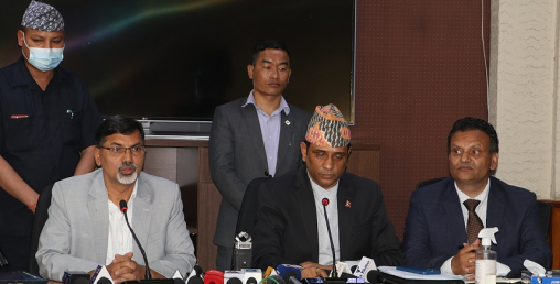 खर्चको जोहो गर्न  सार्वजनिक संस्थान बेच्ने तयारीमा सरकार