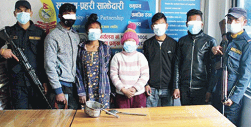 काठमाडौंमै यस्तो अन्धविस्वास, झारफुक भन्दै दिएको यातनाबाट गम्भीर घाइते