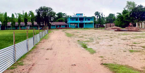 कोरोना संक्रमणको संकटमा डुब्न थाले बस्ती
