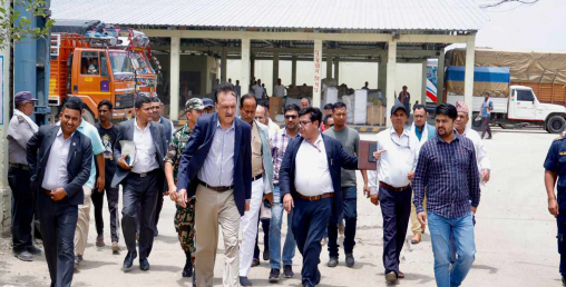 अर्थमन्त्रीको दौडधूप : अर्थतन्त्रको चिन्ता कि सार्वजनिक खपत ?