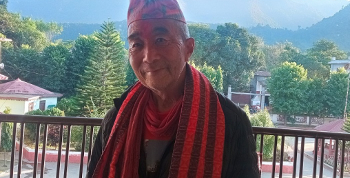 तीन दशकदेखि नेपालमै रमाएका ‘ओकेबाजे’