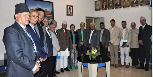 कर्पोरेट क्षेत्रलाई दीर्घकालिन बोण्ड जारी गर्ने प्रक्रिया अगाडि बढाउन गभर्नरको सुझाव