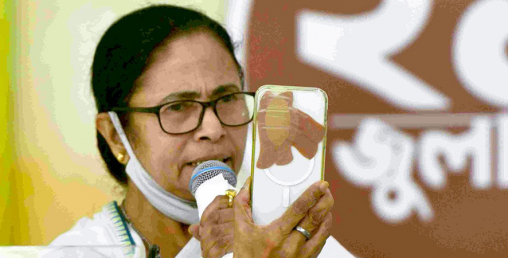 विपक्षीको फोन ट्याप आरोपबारे अनुसन्धान गर्दै मोदी सरकार