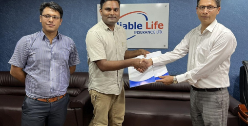 रिलायबलले गर्‍यो क्रिकेट टिमका खेलाडीहरूको म्यादी जीवन बीमा