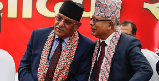 प्रचण्ड र माधव नेपाल अलग भए !