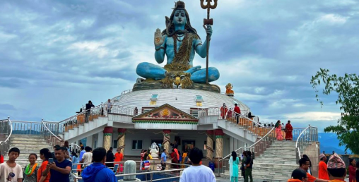 नयाँ पर्यटकीय गन्तव्य पुम्दीकोटको विशाल मूर्ति
