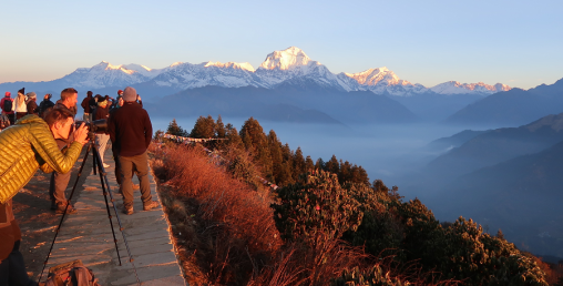 पुनहिलमा १२ हजारभन्दा बढी विदेशी पर्यटकले भ्रमण गरे
