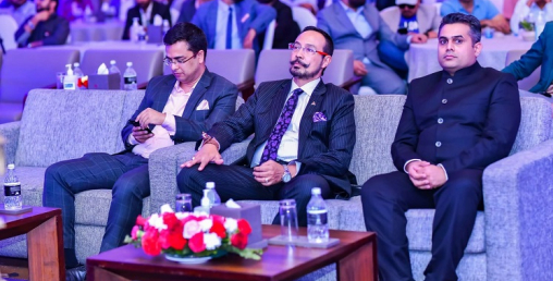 अस्ट्रेलियामा अध्ययनका लागि जान लागेका विद्यार्थीलाई अनिल शाहले लिए यस्तो शिक्षा