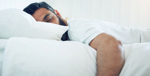 विश्वका दोस्रो धनी व्यक्तिको सुझाव ६ घण्टाभन्दा कम नसुत्नुहोस