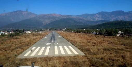 सुर्खेत विमानस्थलमा एटिआर जहाजको परीक्षण उडान