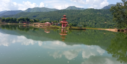 घुम्न आउने होइन त तालपोखरा ?