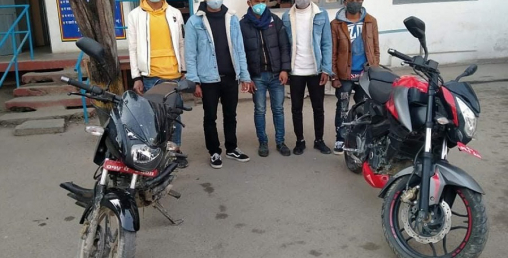 उपत्यकाका विभिन्न स्थानबाट मोटरसाइकल चोरी गर्ने ५ जना पक्राउ