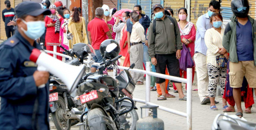 सरकारको २० प्रतिशत छुटको सामान लिन जाँदा अर्को खतरा !