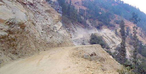 भेरी करिडोरको अध्ययन गर्न सडक डिभिजनको टोली उपल्लो डोल्पामा