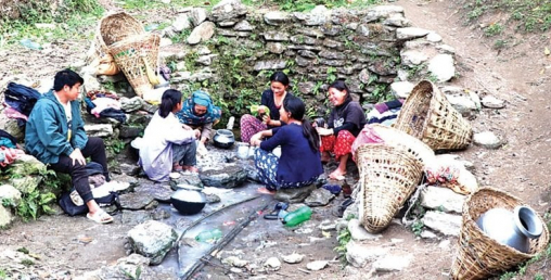 खानेपानीको समस्याले उठायो मानववस्ती