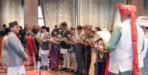 राष्ट्रियसभाका नयाँ १८ सदस्यहरूले शपथ लिए