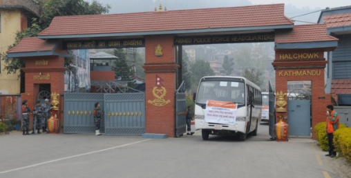 सशस्त्रमा बिचौलियाकै हालीमुहाली, आइजीपीकै उजुरीका कारण अख्तियार हैरान