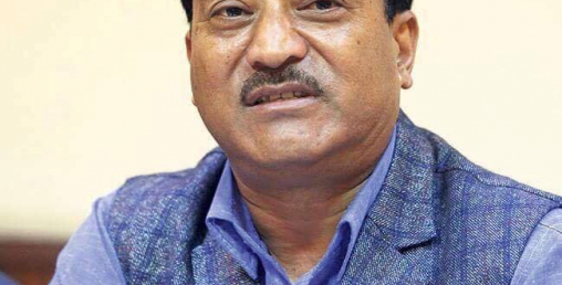 अवस्था बुझ्न राज्यमन्त्री मानन्धर सडकमा