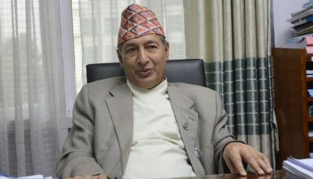 विश्व बैंकका  १२ जना  कार्यकारी निर्देशकले भने नेपाल सरकारको साथमा हामी छौं