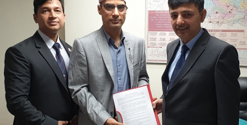 एभरेष्ट बैंकका ग्राहकलाई ओम समाज डेन्टल हस्पिटलमा १५ प्रतिशत छुट