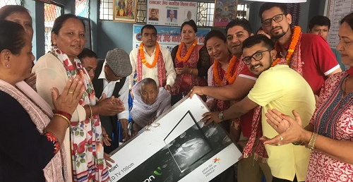एन आई सी एशिया बैंकद्वारा एलईडी टि.भी सहयोग
