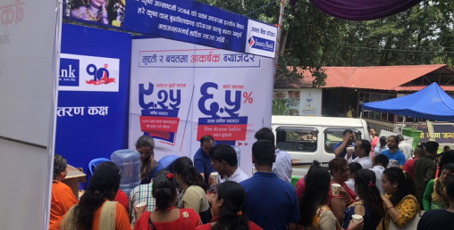 पाटन कृष्ण मन्दिर र हरेकृष्ण धाममा निःशुल्क पानी/ग्लुकोज वितरण