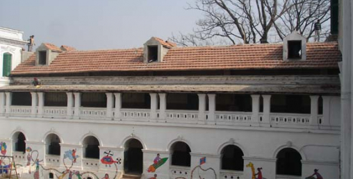 बाल मन्दिरको जग्गामा ससुराको रजाई