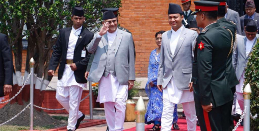 काठमाडाैं आइपुगे प्रधानमन्त्री ओली