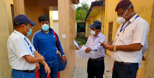 कैलालीका कोरोना संक्रमित ३४ वर्षीय युवक निको भएर घर फर्किए