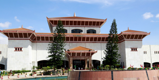 संसदमा दलीय दाउपेच, आआफ्नो अडानमा दलहरू