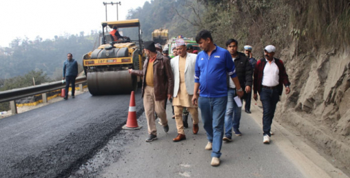 नागढुंगा सडकखण्डको स्तरोन्नति धमाधम