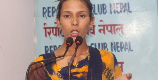 भारतीयले नेपाली केटालाई केटी बनाएर पठाए, कारबाही गराउन सरकारले पहल नगरेको सुरेन्द्रको गुनासो