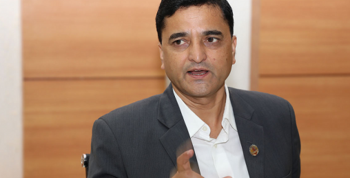 पर्यटनमन्त्रीले रोके एजेन्टको कमिसन
