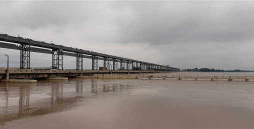 कोशी ब्यारेजका सबै ढोका खोलिए, तीन लाख १८ हजार ६५० क्यूसेक पानी