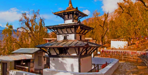 मुक्तिनाथमा पर्यटकको आगमन बढेसँगै लगानी बढ्यो
