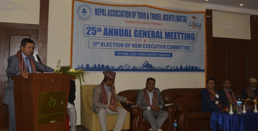 'घटेको मूल्यअनुसार वायुसेवा कम्पनीले टिकट दर घटाएनन'