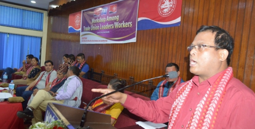 भ्रमण वर्षको पूर्वसन्ध्यामा सबै पर्यटन कम्पनीमा तालाबन्दी गरिदिने श्रमिकहरुको चेतावनी