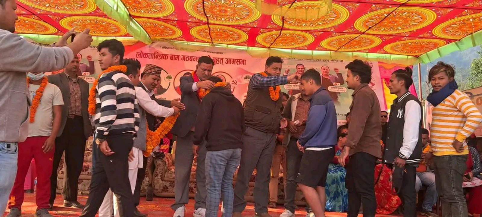 गरिबी हटाउने र गरिबी बढाउनेबीचको लडाई आगामी चुनाव होः बानिया