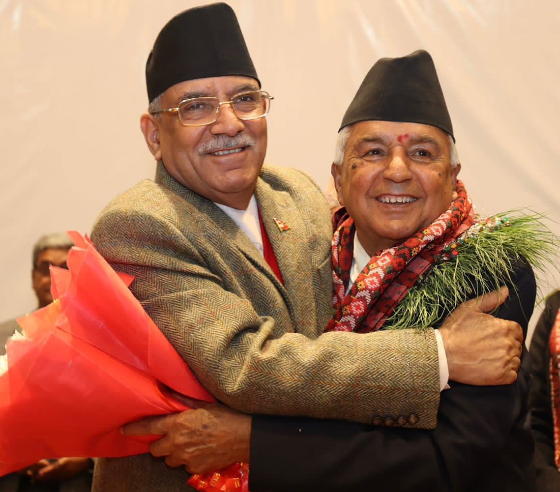 नवनिर्वाचित राष्ट्रपति पौडेल निवासमा बधाई दिनेहरूको भीड