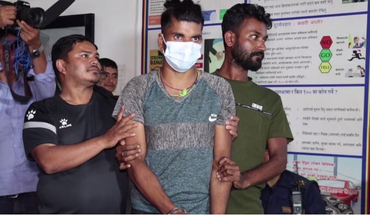 तीनकुने सामूहिक हत्याकाण्ड आरोपी पक्राउ गरी सार्वजनिक